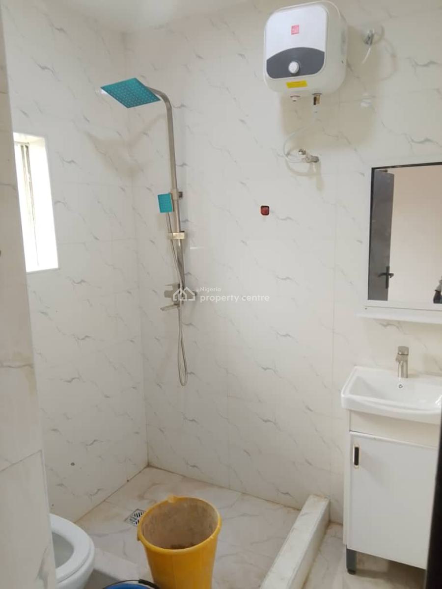 Newly Renovated 3 Bedrooms Flat, Gra Phase 1, Magodo, Lagos, Flat / Apartment for Rent