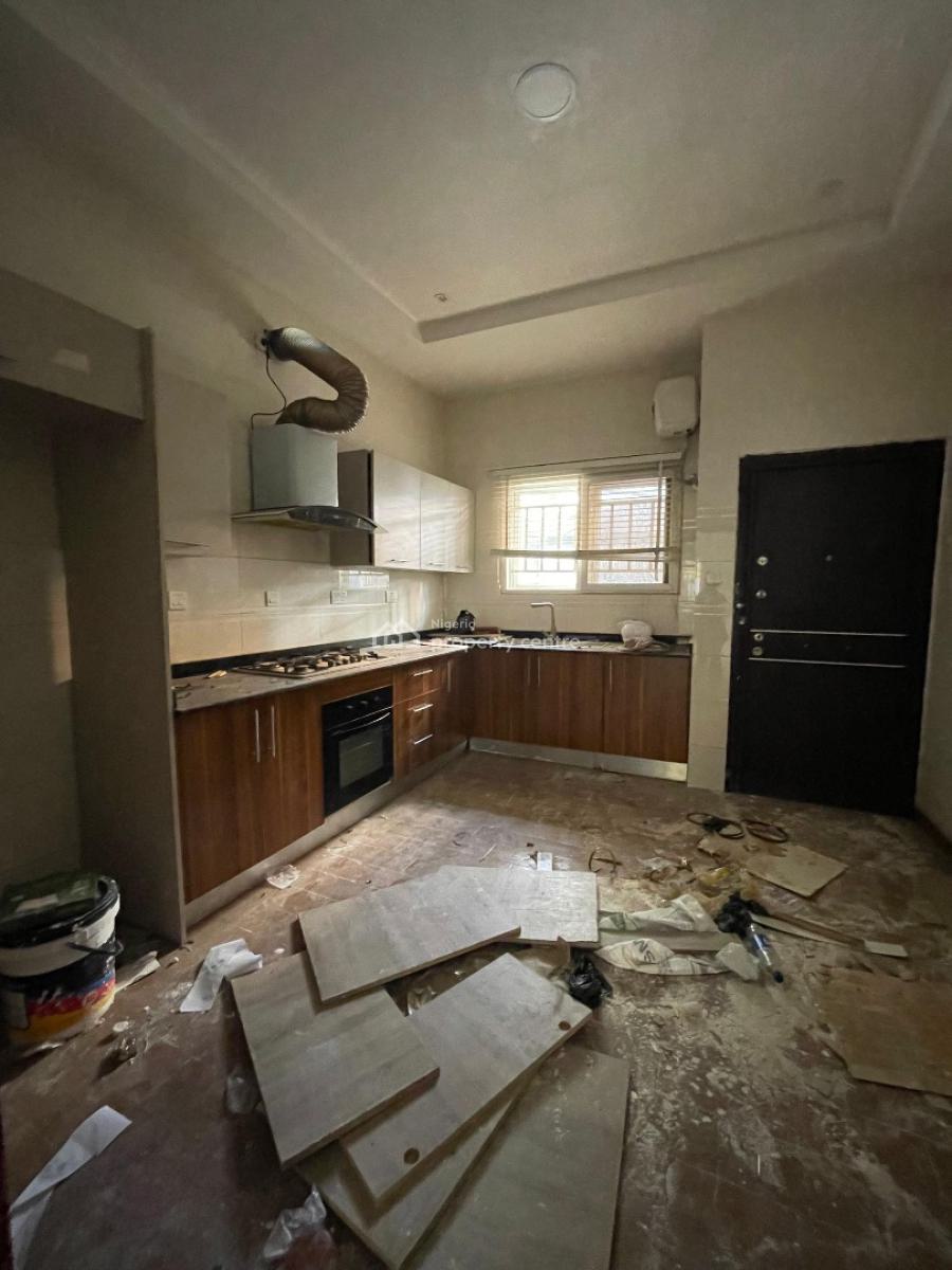 Spacious 4 Bedroom Terraced  Duplex with Bq in a Well Secured Estate., Ikate, Ikate, Lekki, Lagos, Terraced Duplex for Sale