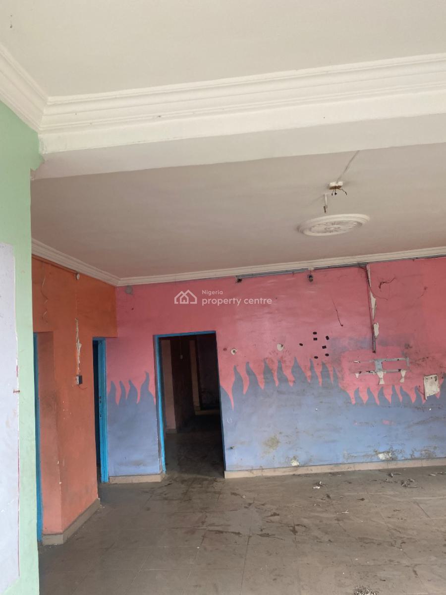 Renovat Able 3 Bedroom Flat with 3 Nos Miniflat, Adeshina Street, Off Adekunle Kuye Street, Adelabu, Surulere, Lagos, House for Sale