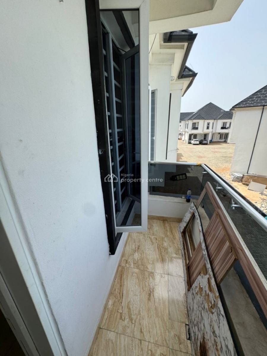 Very Big Master Bedrooms with a Big Balcony and Walk in Closet, Orchid, Lekki, Lekki, Lagos, Self Contain (single Rooms) for Rent