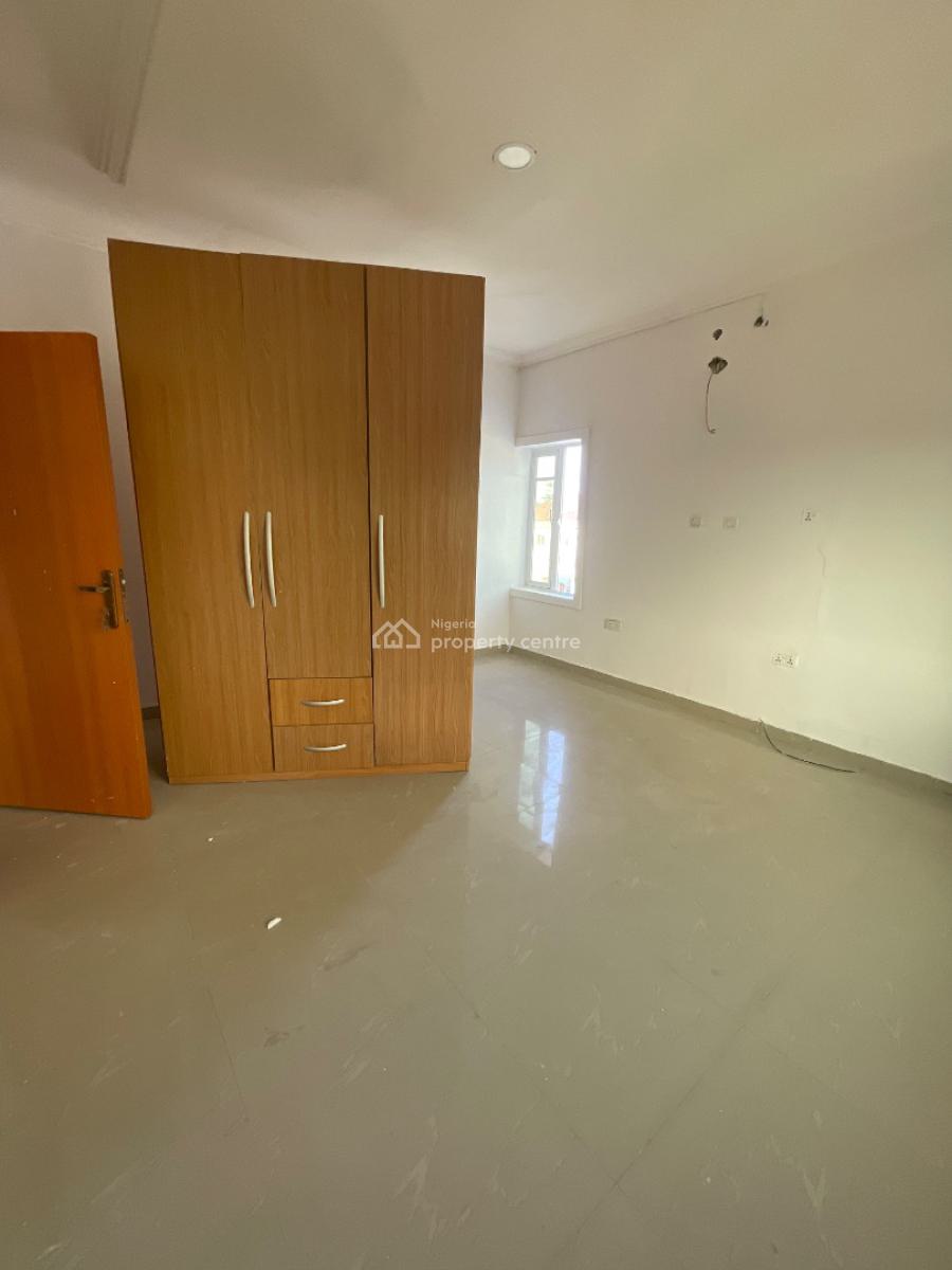 Newly Renovated 3 Bedroom Apartment with All Rooms En-suite, Ikota Gra Lekki Lagos, Ikota, Lekki, Lagos, Flat / Apartment for Rent