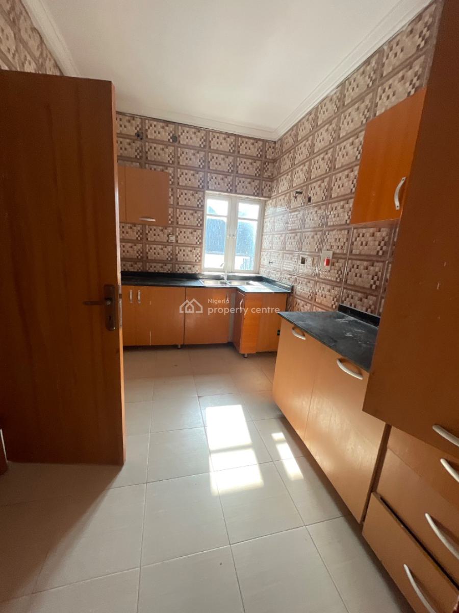 Newly Renovated 3 Bedroom Apartment with All Rooms En-suite, Ikota Gra Lekki Lagos, Ikota, Lekki, Lagos, Flat / Apartment for Rent