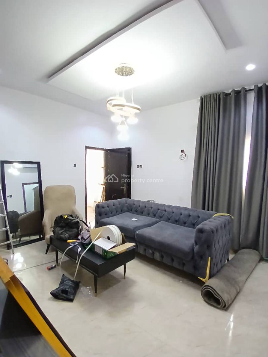 Spacious Fully Furnished & Serviced Mini Flat in a Secured Estate., Osapa, Lekki, Lagos, Mini Flat (room and Parlour) for Rent