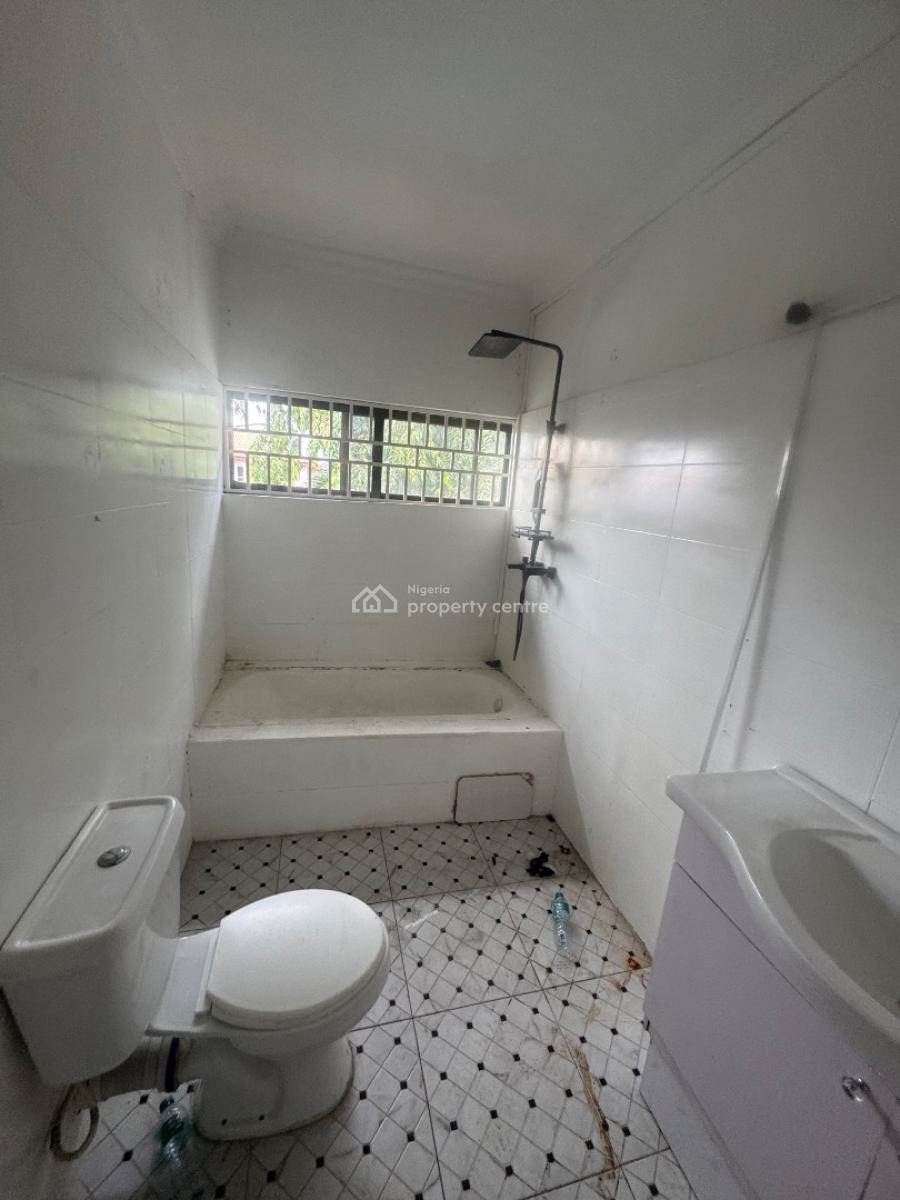 a Super Clean and Spacious Self Contain Upstair, Off Admiralty Way, Lekki Phase 1, Lekki, Lagos, Self Contain (single Rooms) for Rent