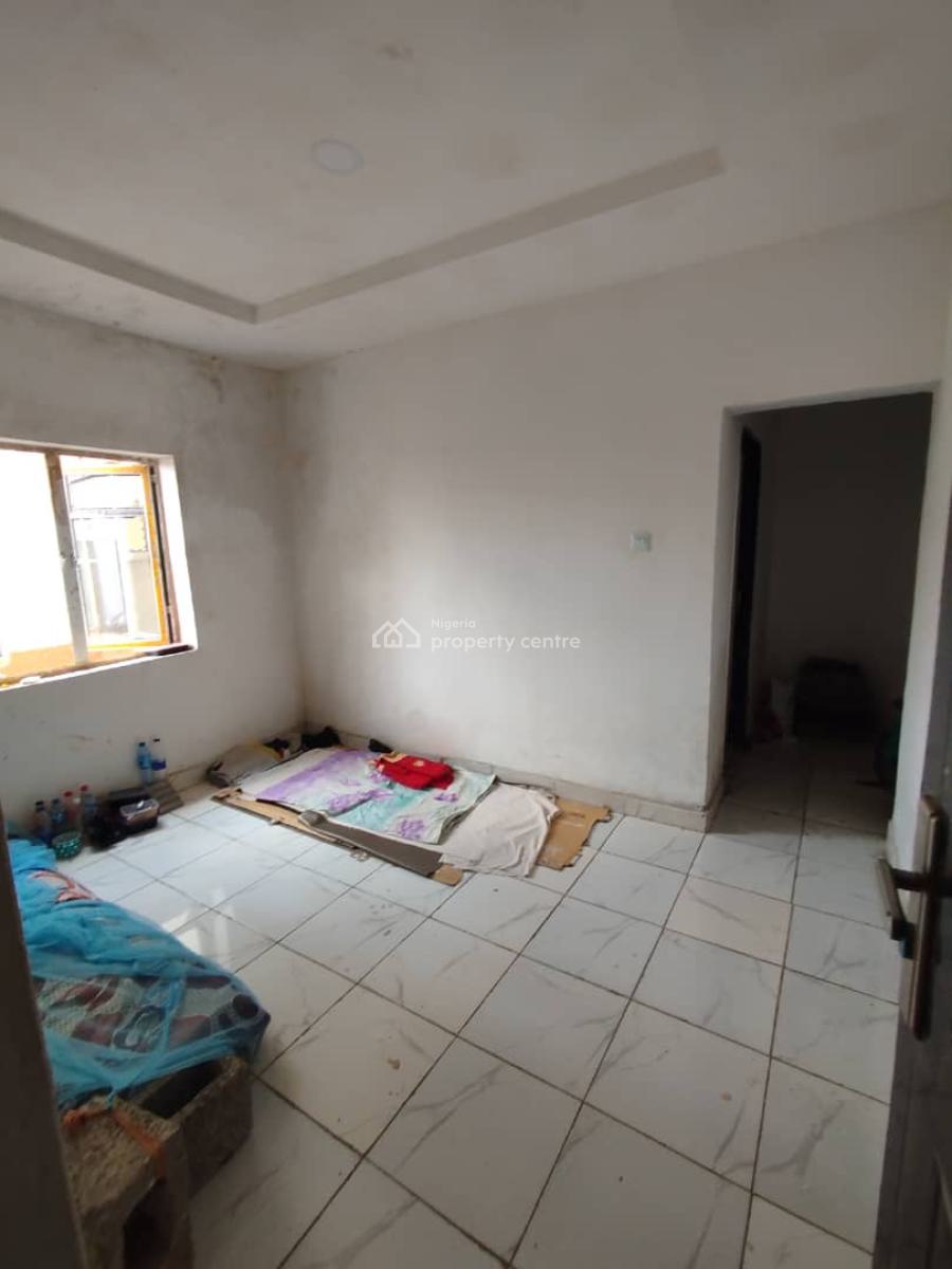 Newly Built 2 Bedroom Flat Ground Floor, Mabushi, Abuja, Flat / Apartment for Sale
