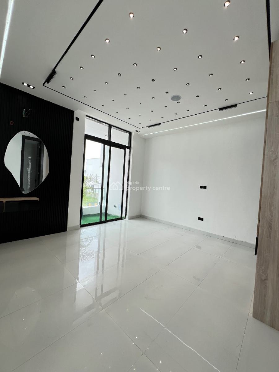 6bedroom Full Detached Duplex with Swimming Pool in Chevron Lekki, Chevron Lekki, Lekki, Lagos, Detached Duplex for Sale