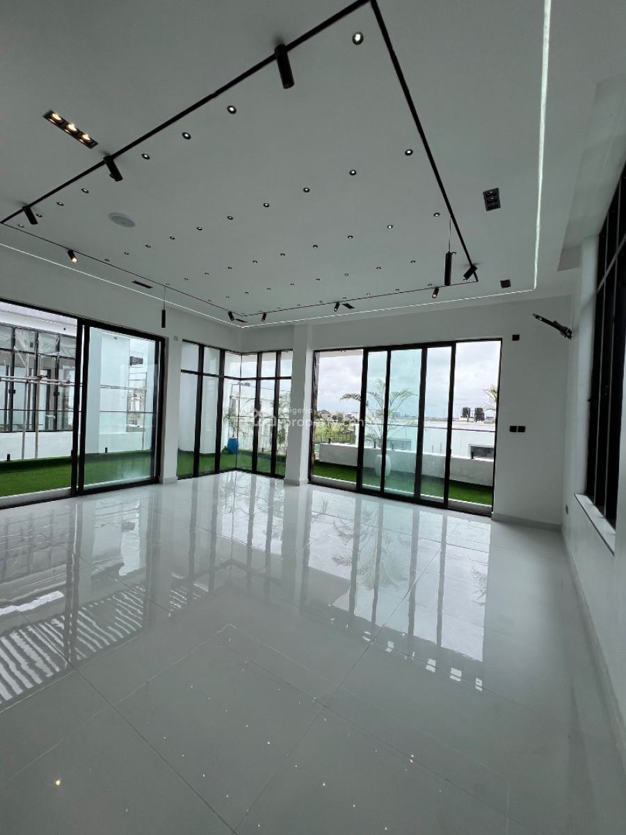 6bedroom Full Detached Duplex with Swimming Pool in Chevron Lekki, Chevron Lekki, Lekki, Lagos, Detached Duplex for Sale