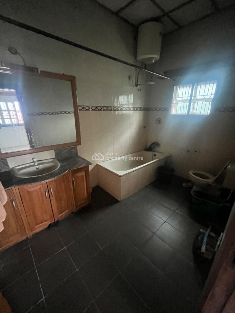 Spacious Self Contain (shared Kitchen), Thomas Estate, Ajah, Lagos, Self Contain (single Rooms) for Rent