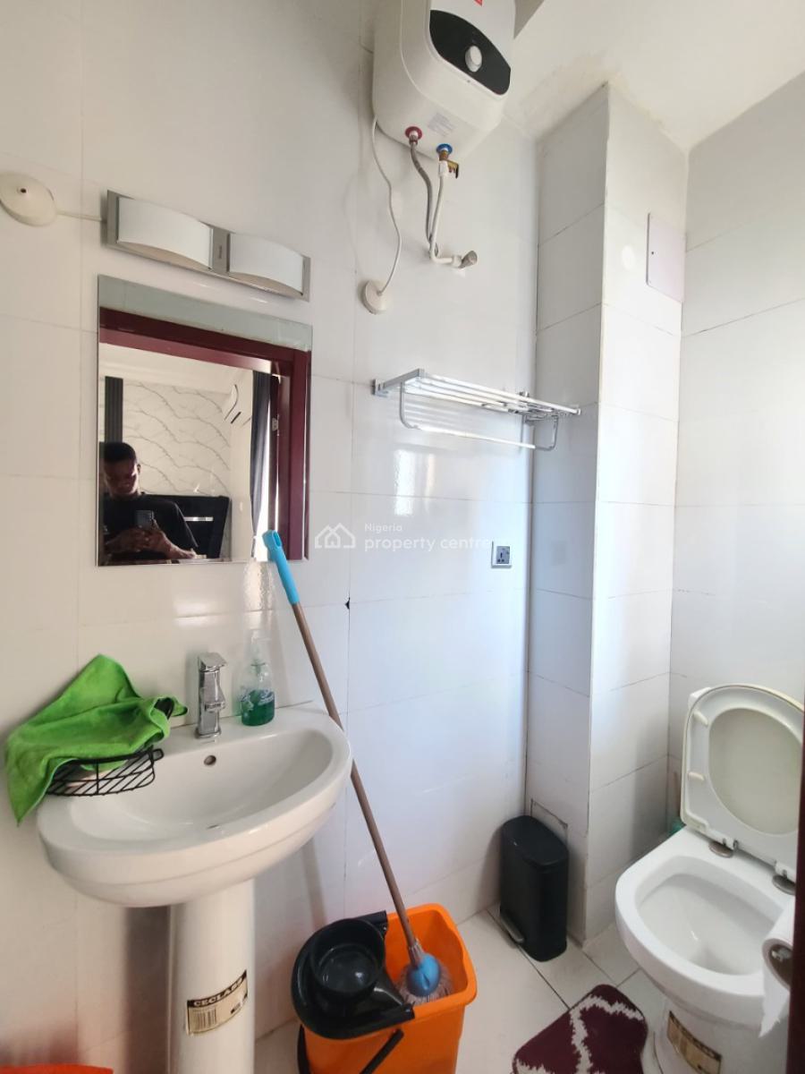 Luxurious and Standard Fully Furnished 2 Bedroom Flat, Lekki Phase 1, Lekki, Lagos, Flat / Apartment for Rent