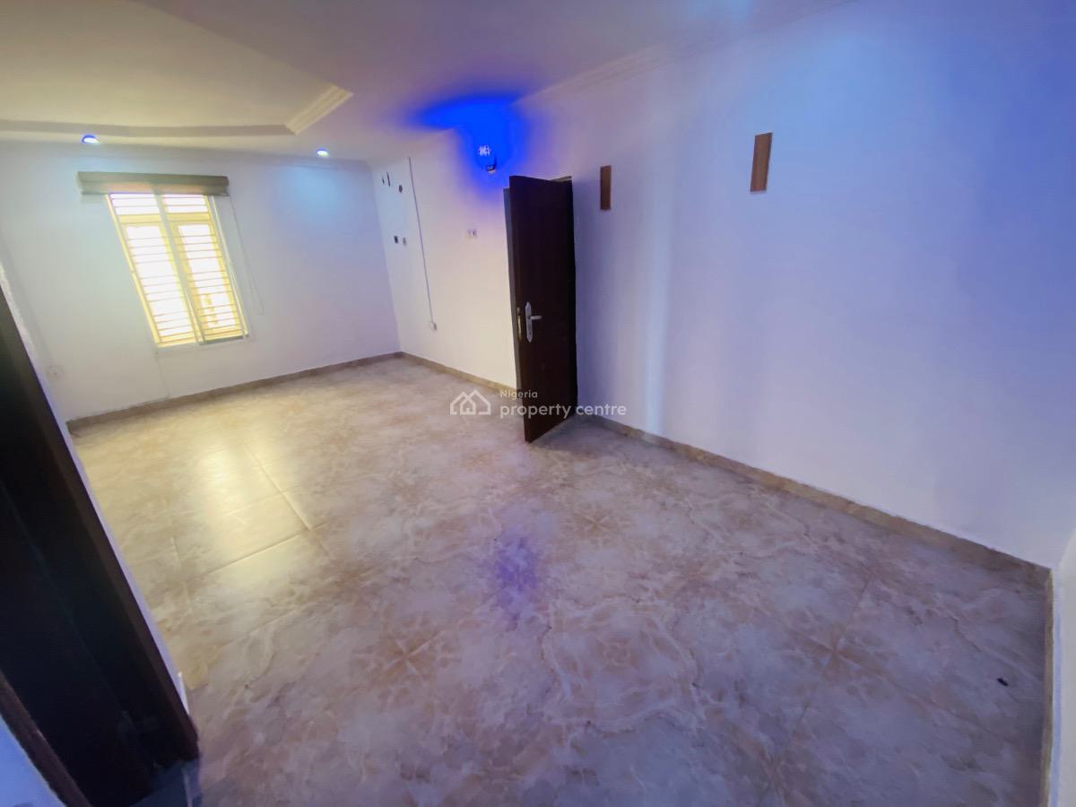 a Clean and Spacious Room & Parlour Upstairs with Kitchen, Spg Road, Ologolo, Lekki, Lagos, Mini Flat (room and Parlour) for Rent
