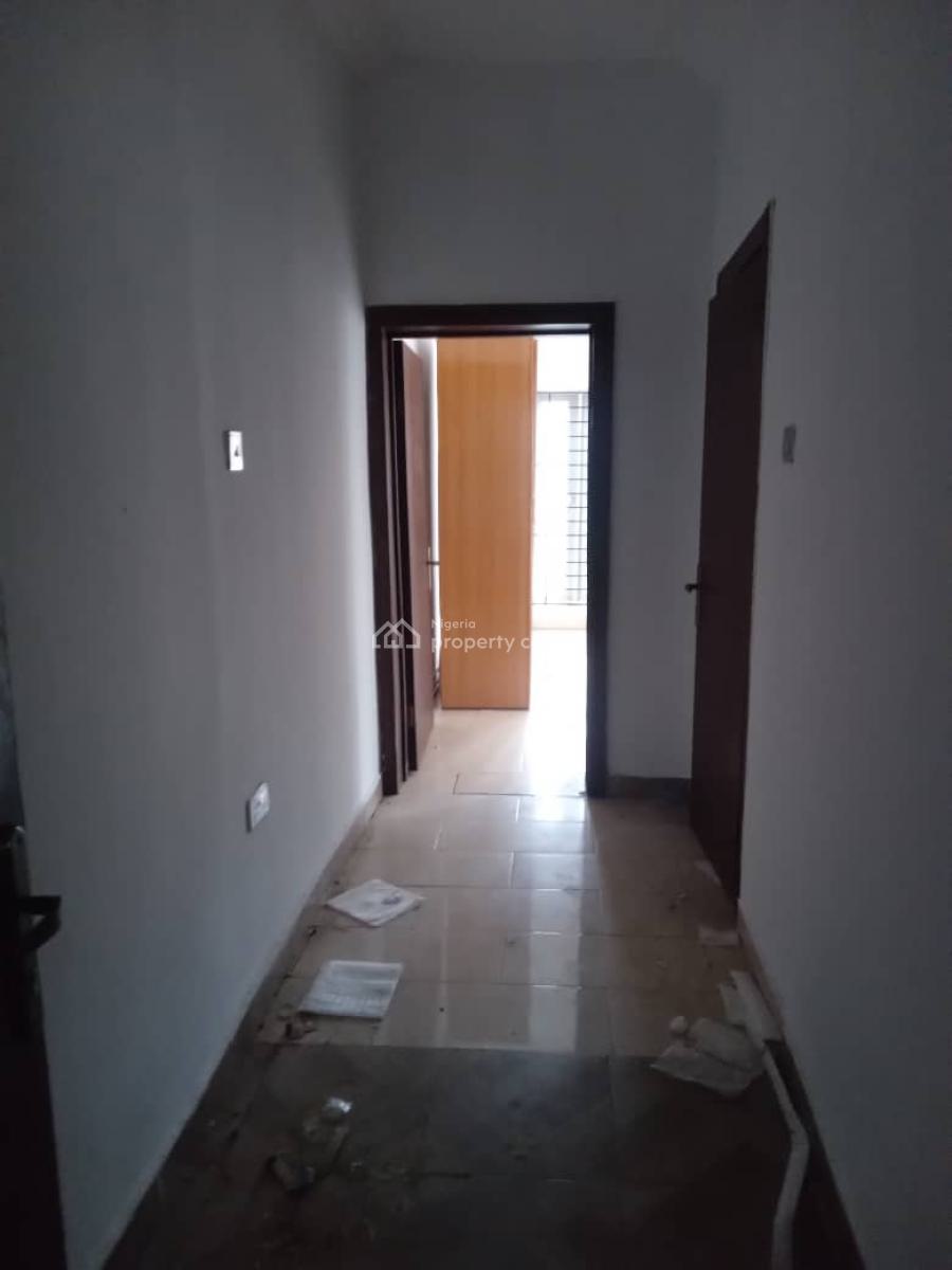 Standard Mini Flat Upstairs, Salem, Ikate, Lekki, Lagos, Flat / Apartment for Rent