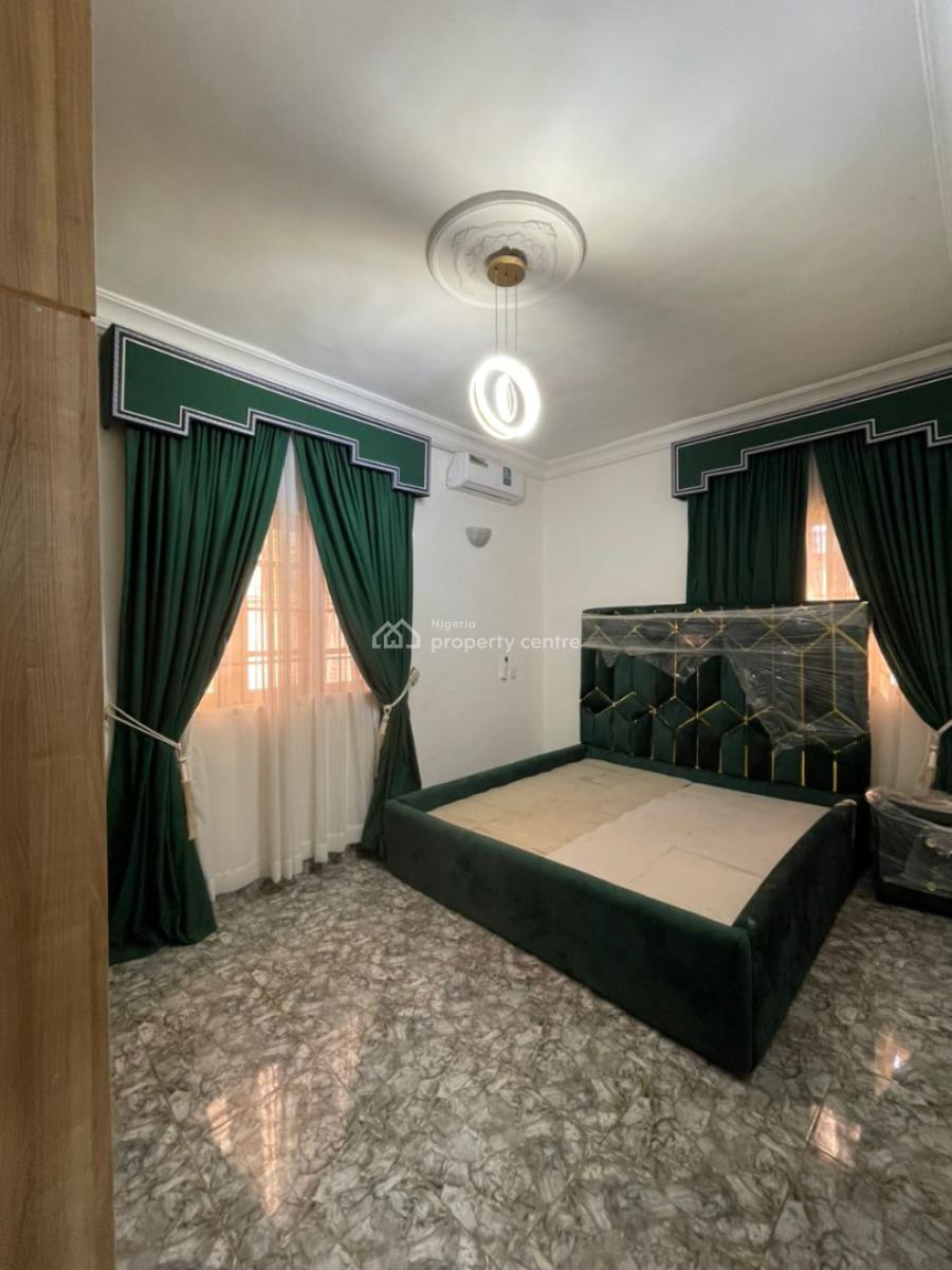 Exquisitely Finished 3-bedroom Semi-furnished Apartment, Opposite Kolapo Ishola Gra, Akobo, Ibadan, Oyo, Flat / Apartment for Rent
