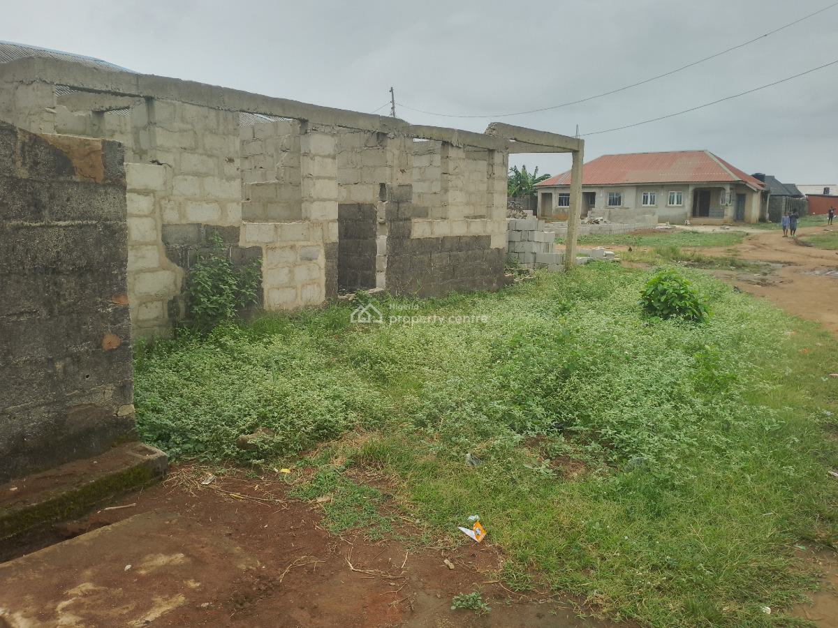 2 Bedroom with Bq, Agunfoye Off Bayeku Road, Igbogbo, Ikorodu, Lagos, House for Sale