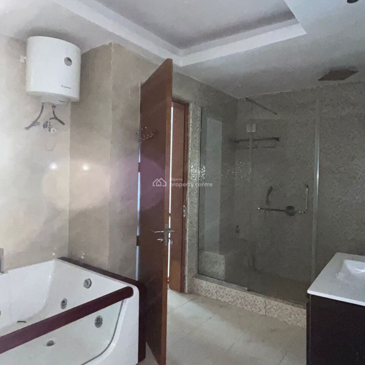 Serviced 4-bedroom Maisonette with 1-bedroom Servants Quarters, Banana Island, Ikoyi, Lagos, Terraced Duplex for Rent