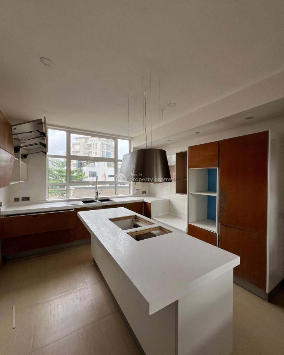 Serviced 4-bedroom Maisonette with 1-bedroom Servants Quarters, Banana Island, Ikoyi, Lagos, Terraced Duplex for Rent