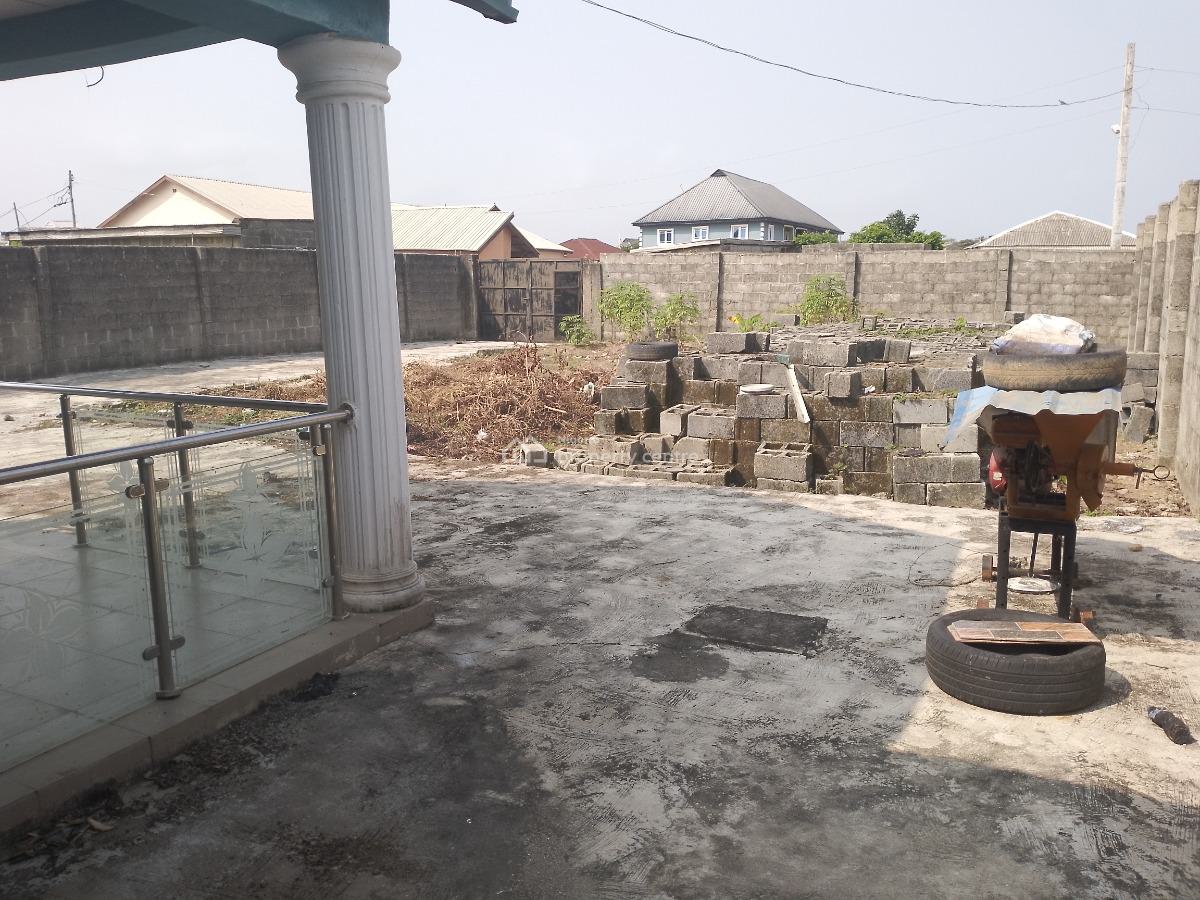 2 Bedroom Bungalow, L.f.i Estate Off Bayeku Road, Igbogbo, Ikorodu, Lagos, Detached Bungalow for Sale