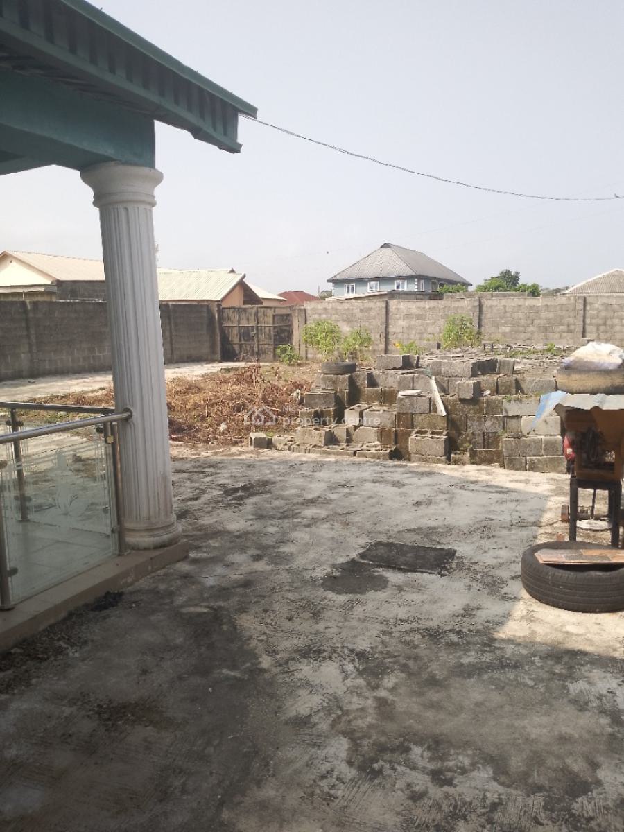 2 Bedroom Bungalow, L.f.i Estate Off Bayeku Road, Igbogbo, Ikorodu, Lagos, Detached Bungalow for Sale