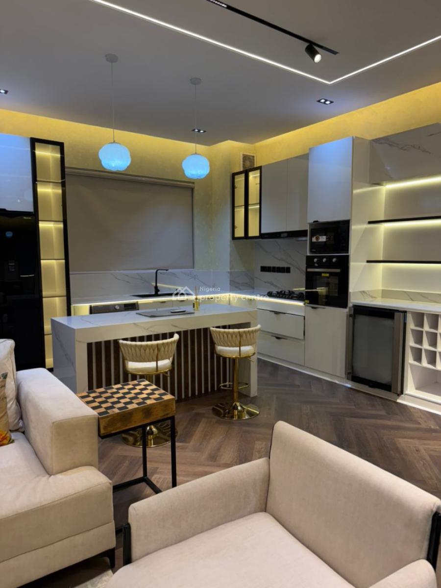 Tomi Fully Furnished 1-bedroom Apartment, Lekki Phase 1, Lekki, Lagos, Mini Flat (room and Parlour) Short Let