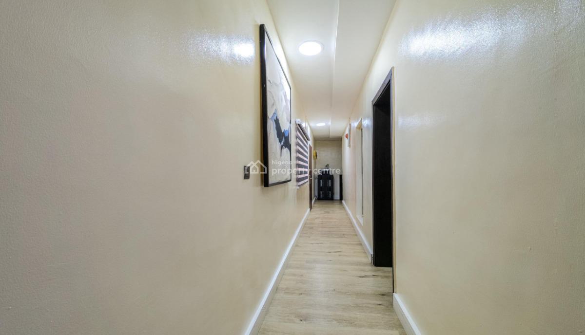 Sophisticated 3 Bedroom Apartment, Lekki Phase 1, Lekki, Lagos, Flat / Apartment Short Let