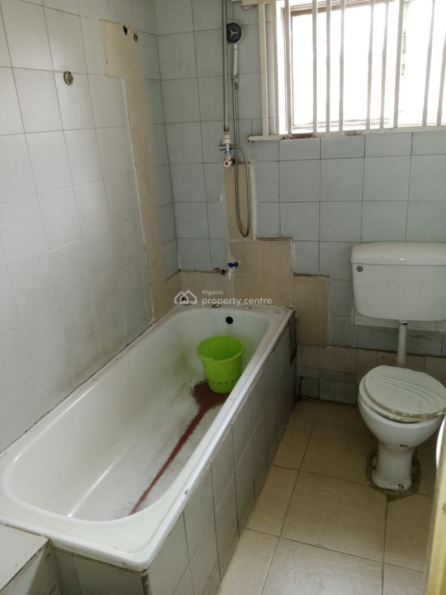 Spacious 3 Bedroom Flat with Large Compound, Omole Phase 1, Ikeja, Lagos, Flat / Apartment for Rent