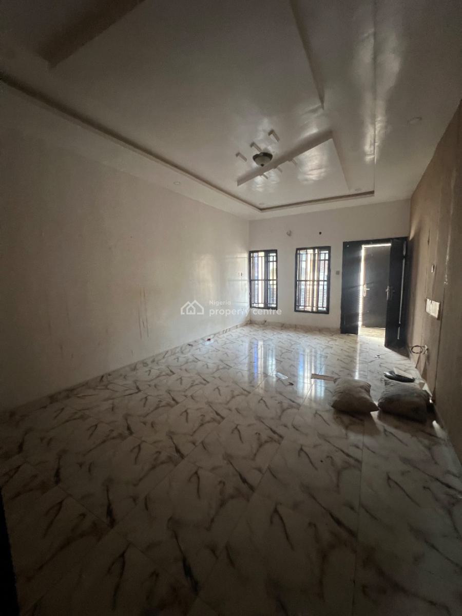 Spacious 2 Bedroom Apartment, Skymall Estate, Sangotedo, Ajah, Lagos, Flat / Apartment for Rent