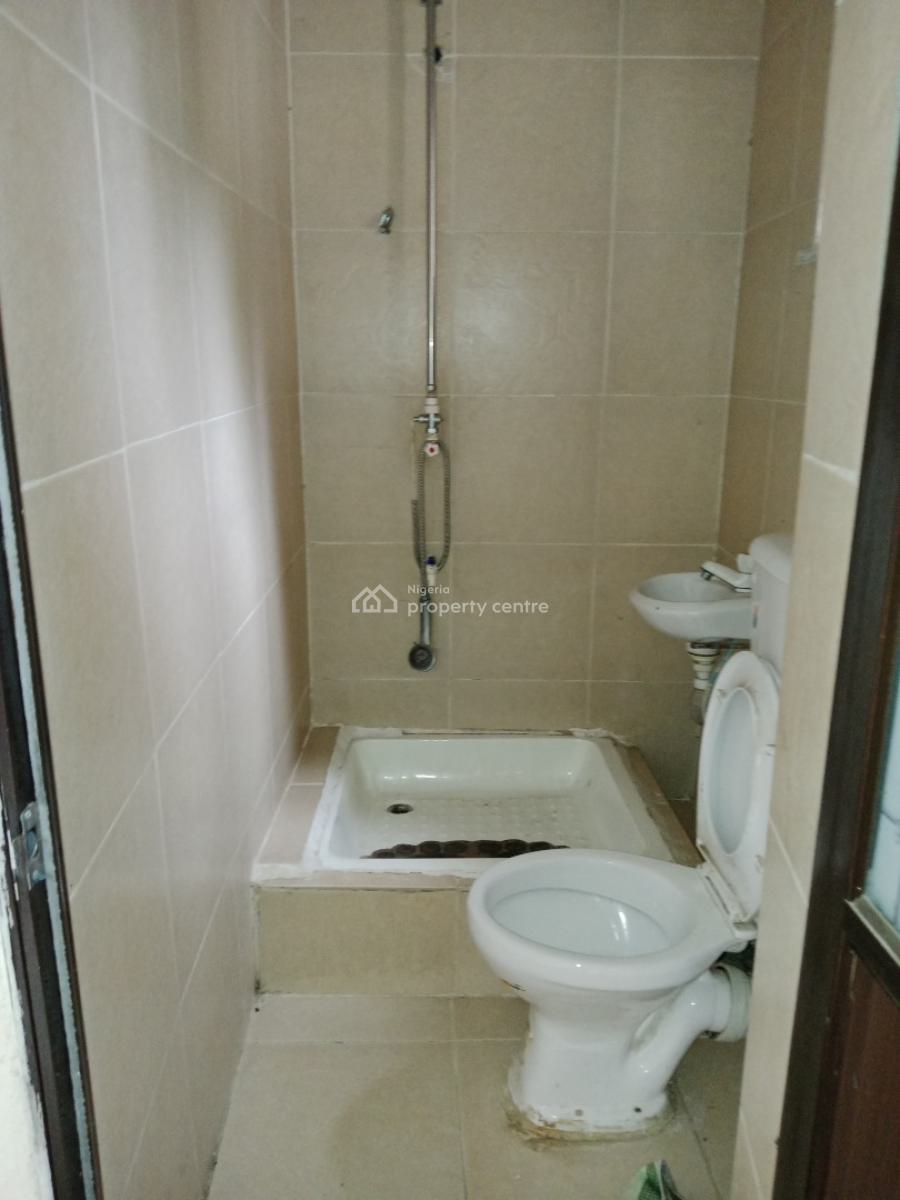 Spacious 2 Bedroom Flat with Large Compound, Omole Phase 1, Ikeja, Lagos, Flat / Apartment for Rent