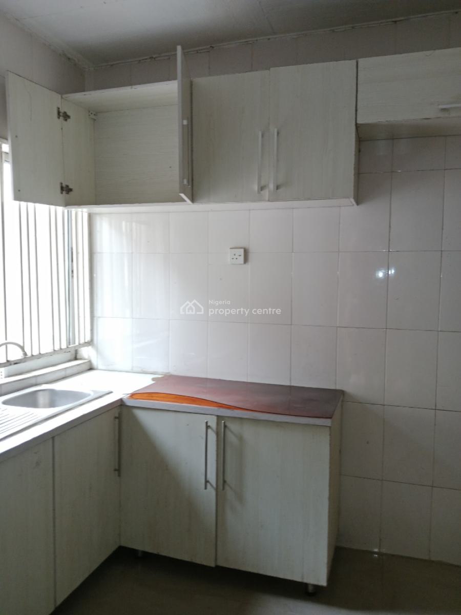 Spacious 2 Bedroom Flat with Large Compound, Omole Phase 1, Ikeja, Lagos, Flat / Apartment for Rent