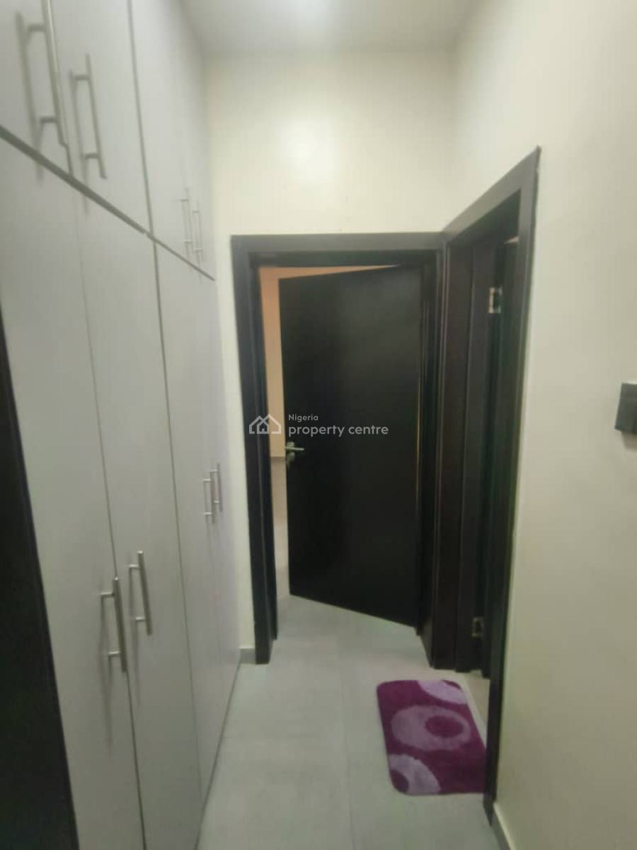 Newly Furnished  Serviced 3 Bedroom Apartment, Akora Estate, Adeniyi Jones, Ikeja, Lagos, Flat / Apartment for Rent