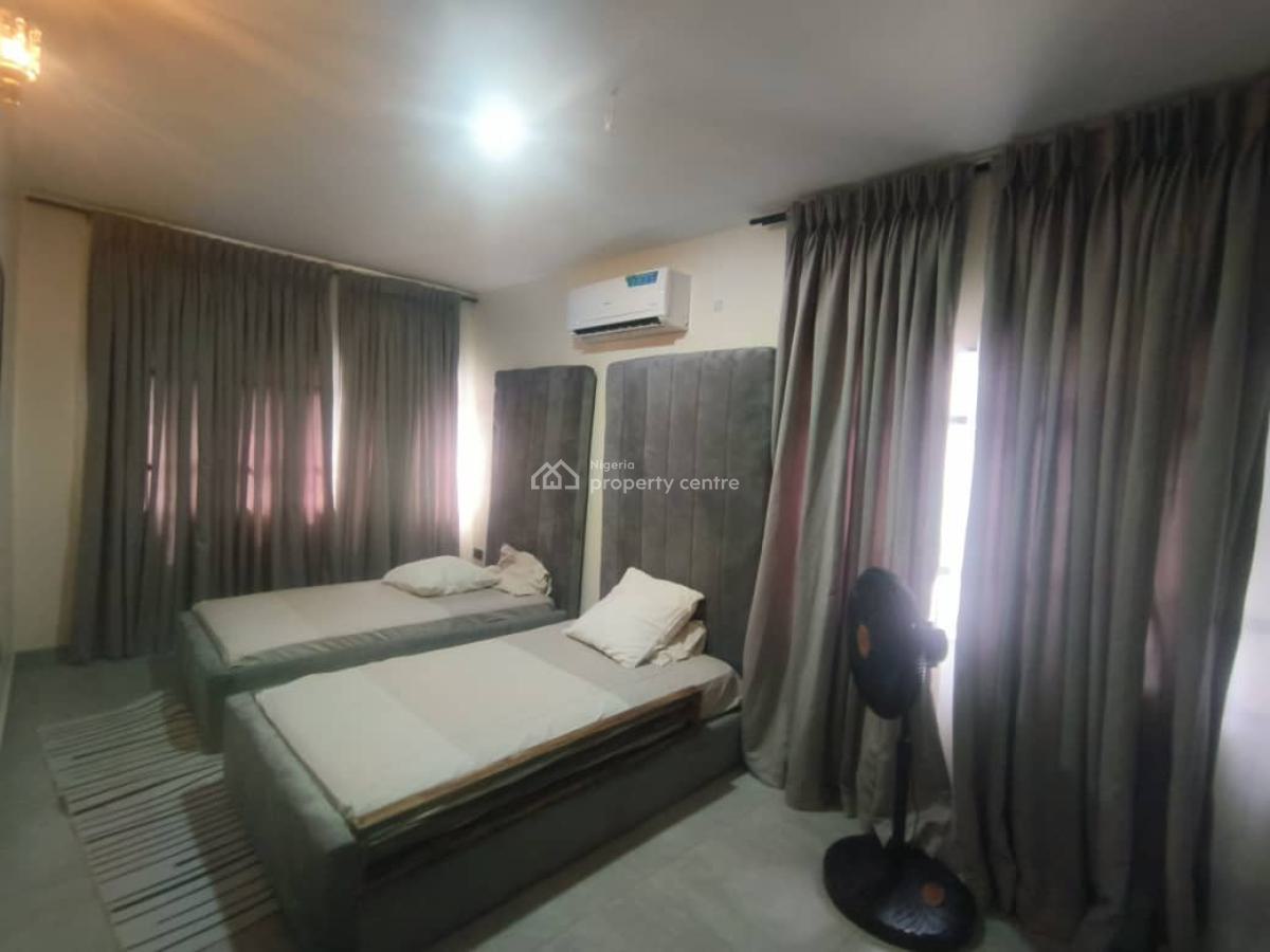 Newly Furnished  Serviced 3 Bedroom Apartment, Akora Estate, Adeniyi Jones, Ikeja, Lagos, Flat / Apartment for Rent