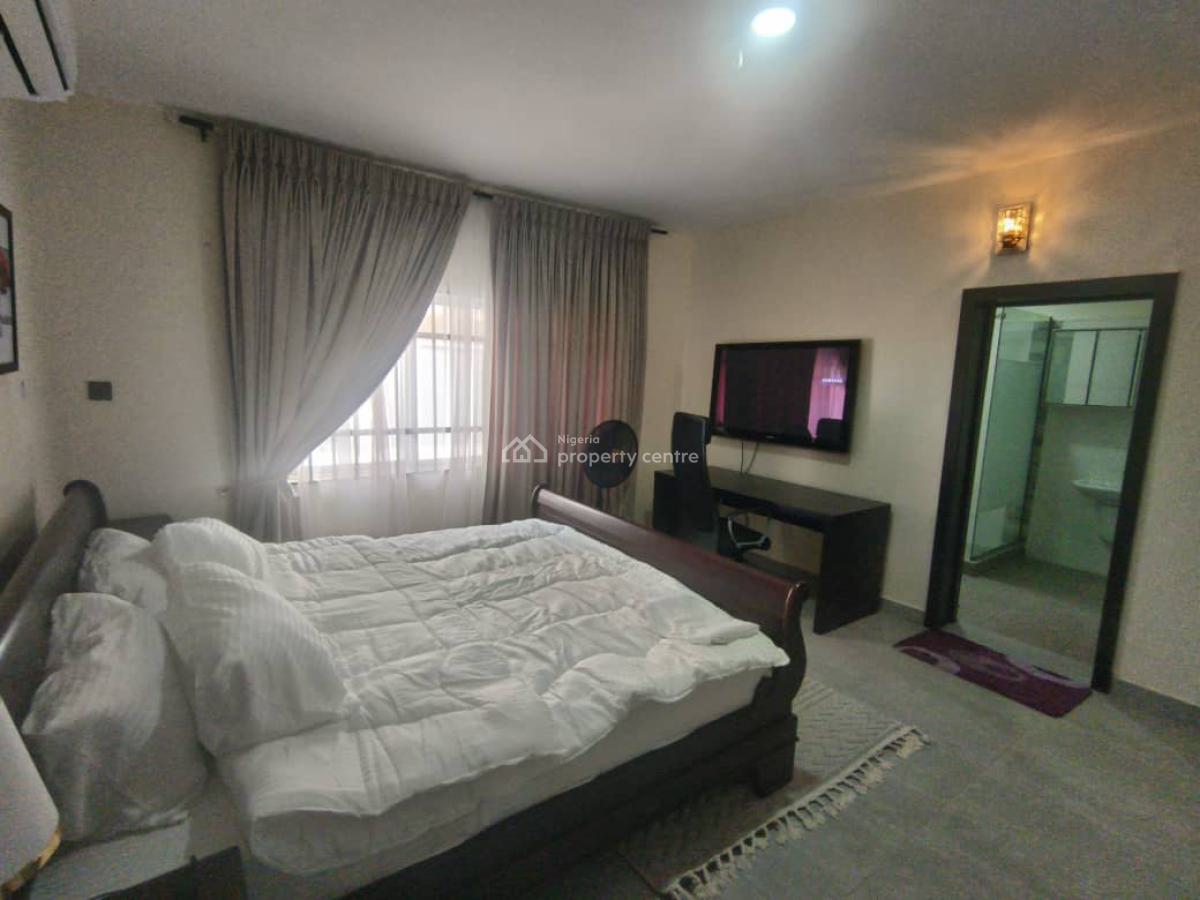 Newly Furnished  Serviced 3 Bedroom Apartment, Akora Estate, Adeniyi Jones, Ikeja, Lagos, Flat / Apartment for Rent