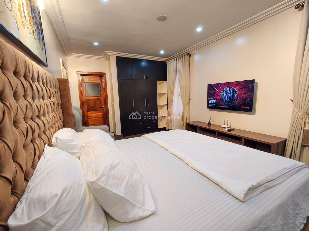 Luxury 2 Bedroom Penthouse, Admiralty Way, Lekki Phase 1, Lekki, Lagos, Flat / Apartment Short Let