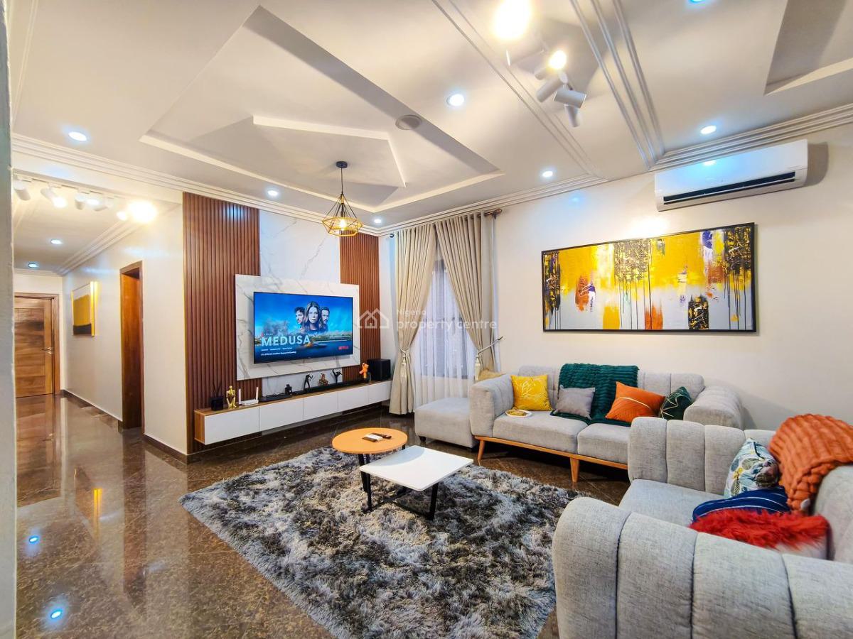 Luxury 2 Bedroom Penthouse, Admiralty Way, Lekki Phase 1, Lekki, Lagos, Flat / Apartment Short Let