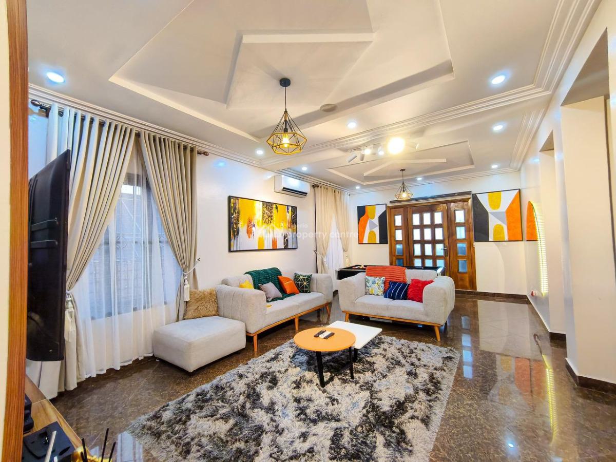 Luxury 2 Bedroom Penthouse, Admiralty Way, Lekki Phase 1, Lekki, Lagos, Flat / Apartment Short Let