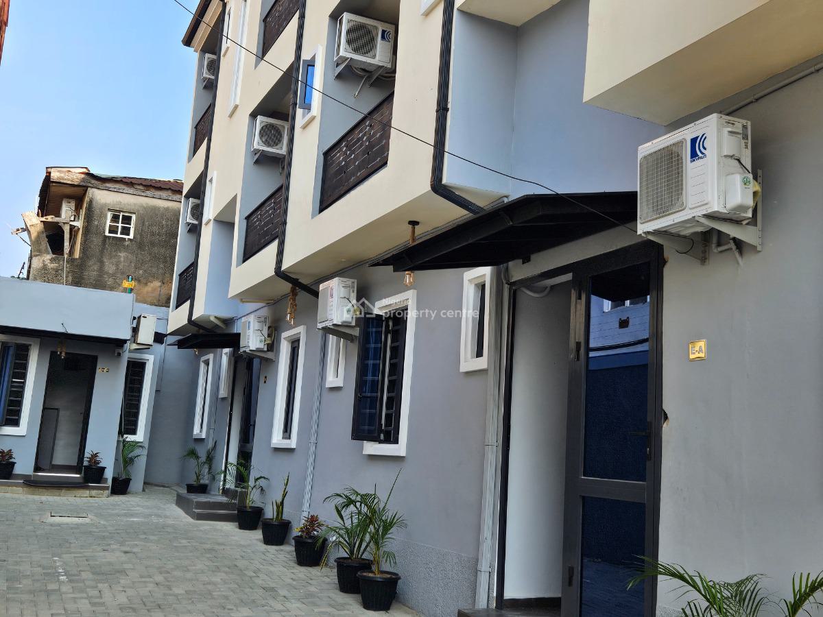 1 Bedroom Flat, 58, Sholanke Street, Akoka, Yaba, Lagos, Mini Flat (room and Parlour) Short Let