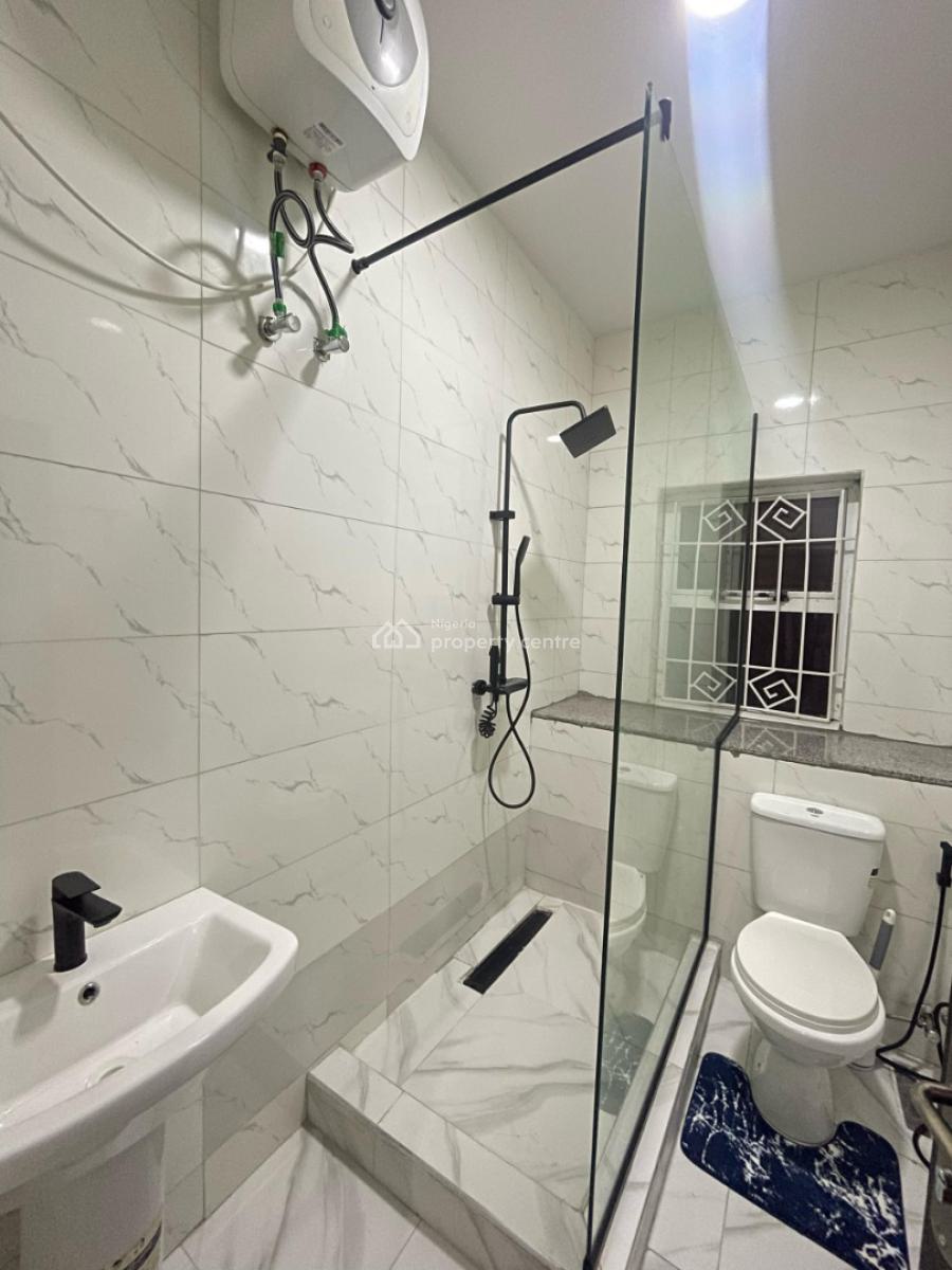 Tomi Lush Lush 3 Bedroom Penthouse, Lekki Phase 1, Lekki, Lagos, Flat / Apartment Short Let