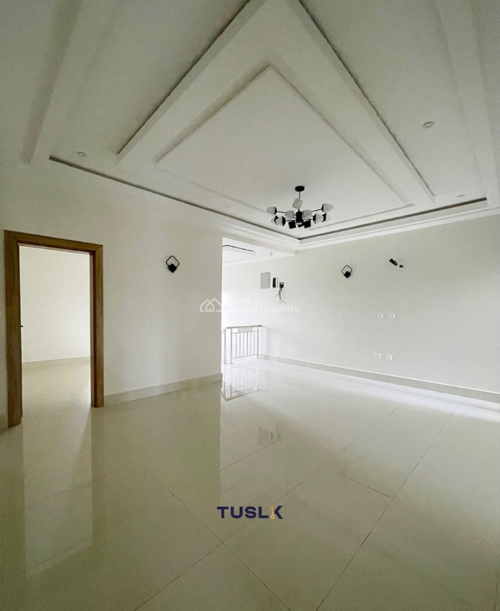 Luxurious 6 Bedroom Terrace + Bq, Kado, Abuja, Terraced Duplex for Sale
