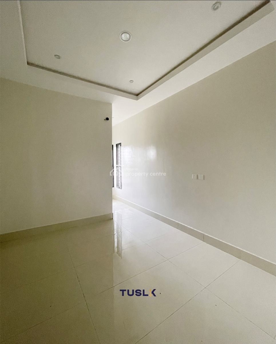Luxurious 6 Bedroom Terrace + Bq, Kado, Abuja, Terraced Duplex for Sale