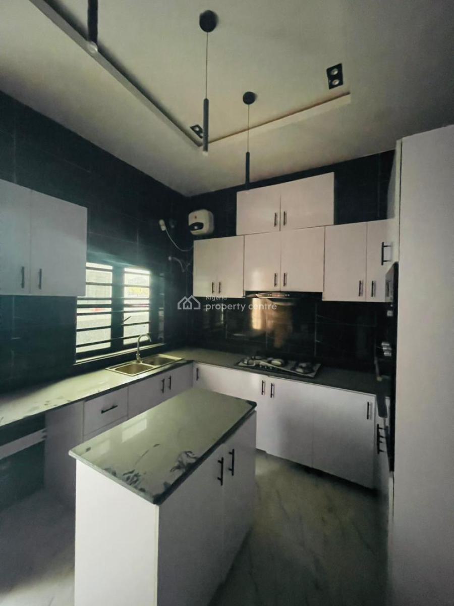 4 Bedroom Semi Detached Duplex with Bq, Ikota, Lekki, Lagos, Semi-detached Duplex for Rent