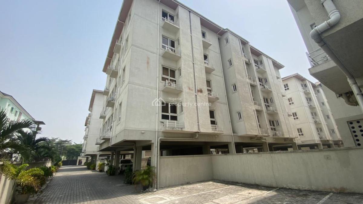 2 Bedroom Fully Serviced Apartment, Off Admiralty Way, Lekki Phase 1, Lekki, Lagos, Block of Flats for Sale