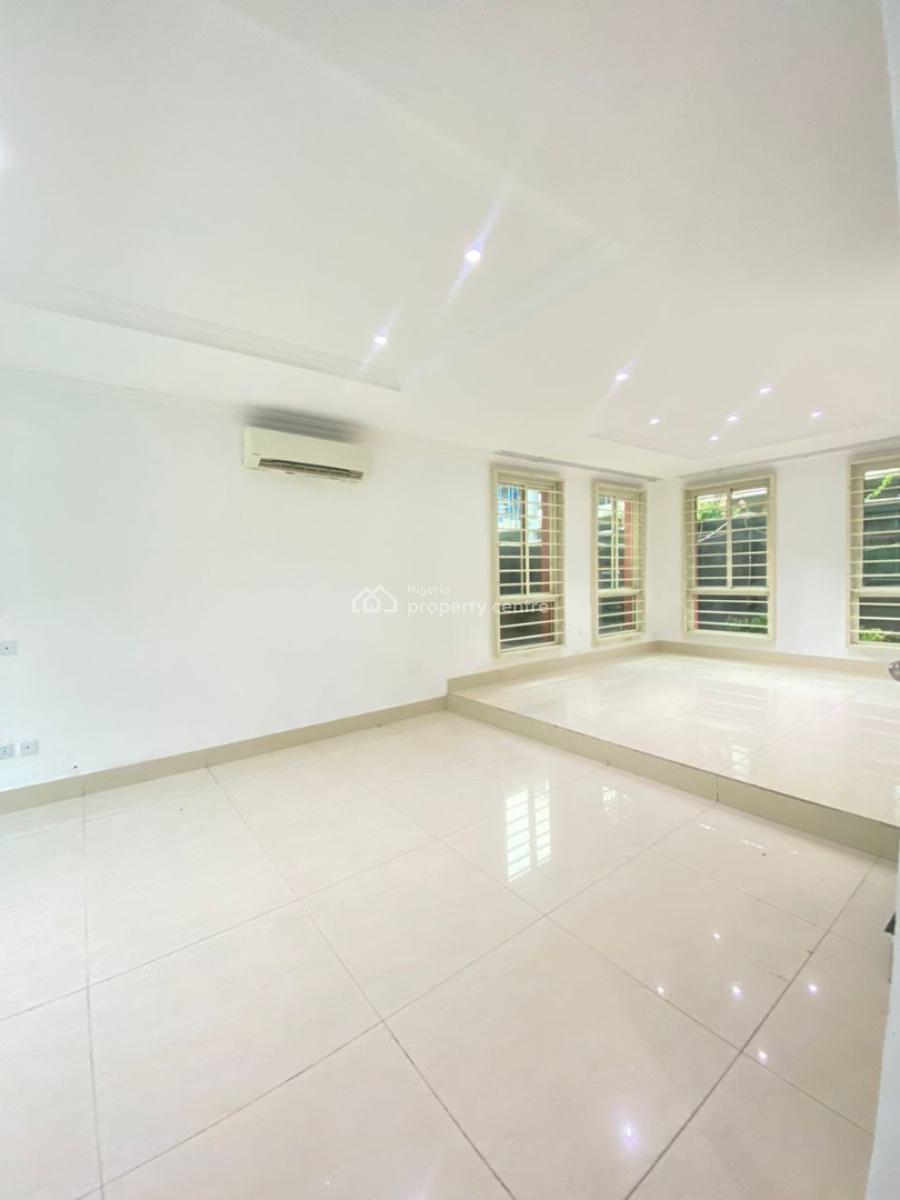 Spacious 3 Bedroom Maisonette in a Serene Environment, Ikoyi, Lagos, House for Rent