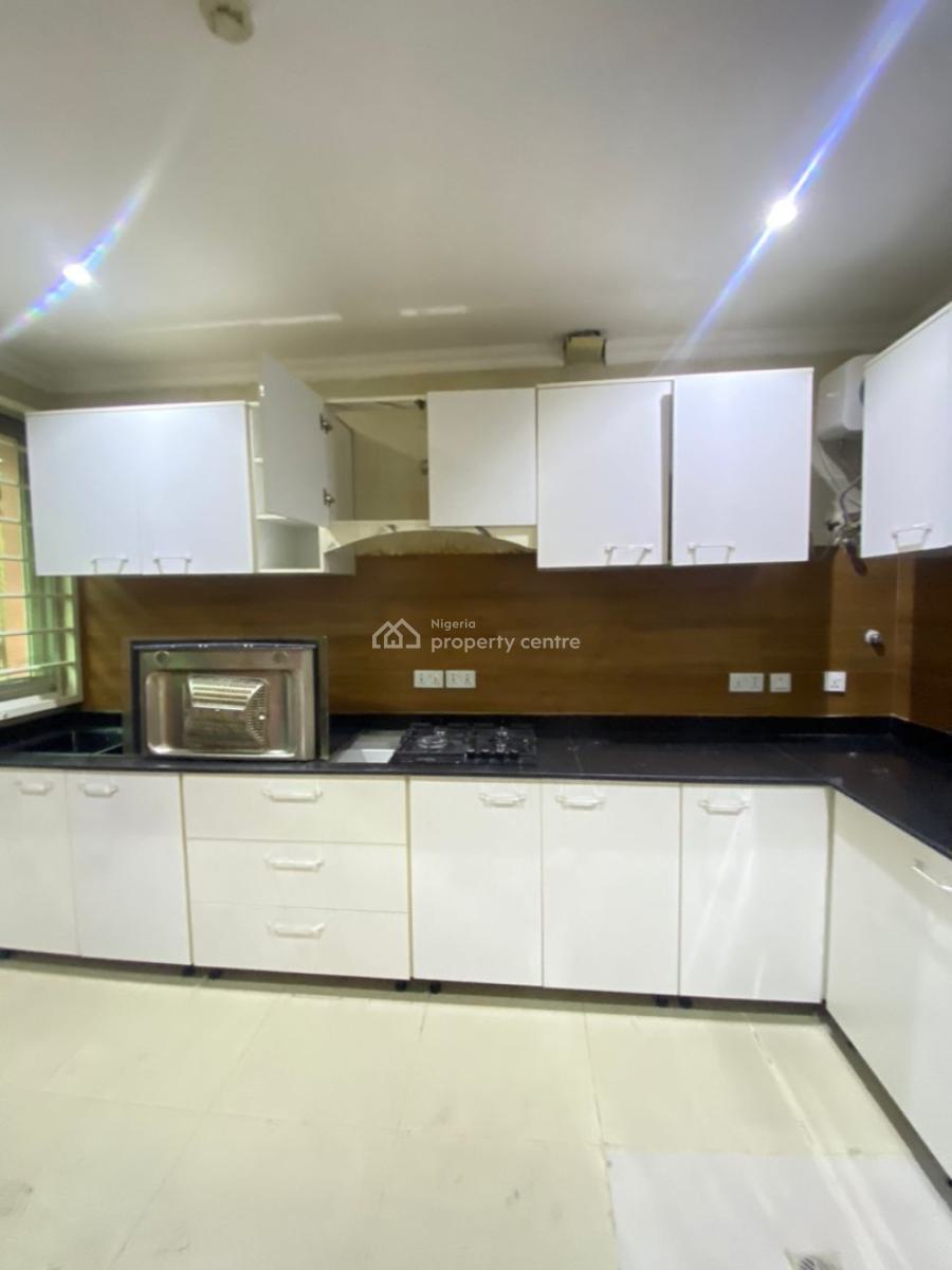 Spacious 3 Bedroom Maisonette in a Serene Environment, Ikoyi, Lagos, House for Rent