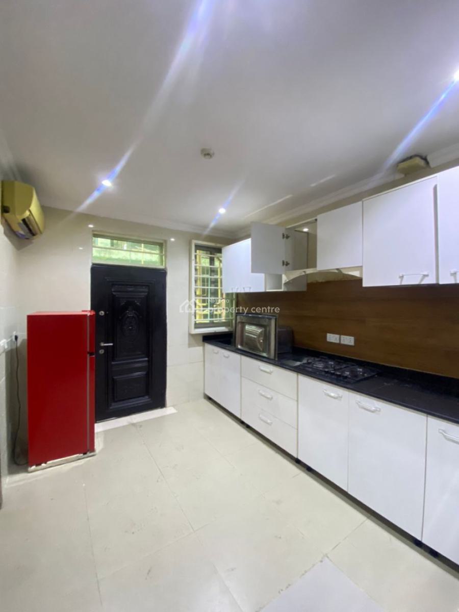 Spacious 3 Bedroom Maisonette in a Serene Environment, Ikoyi, Lagos, House for Rent