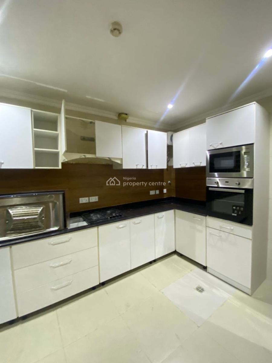 Spacious 3 Bedroom Maisonette in a Serene Environment, Ikoyi, Lagos, House for Rent