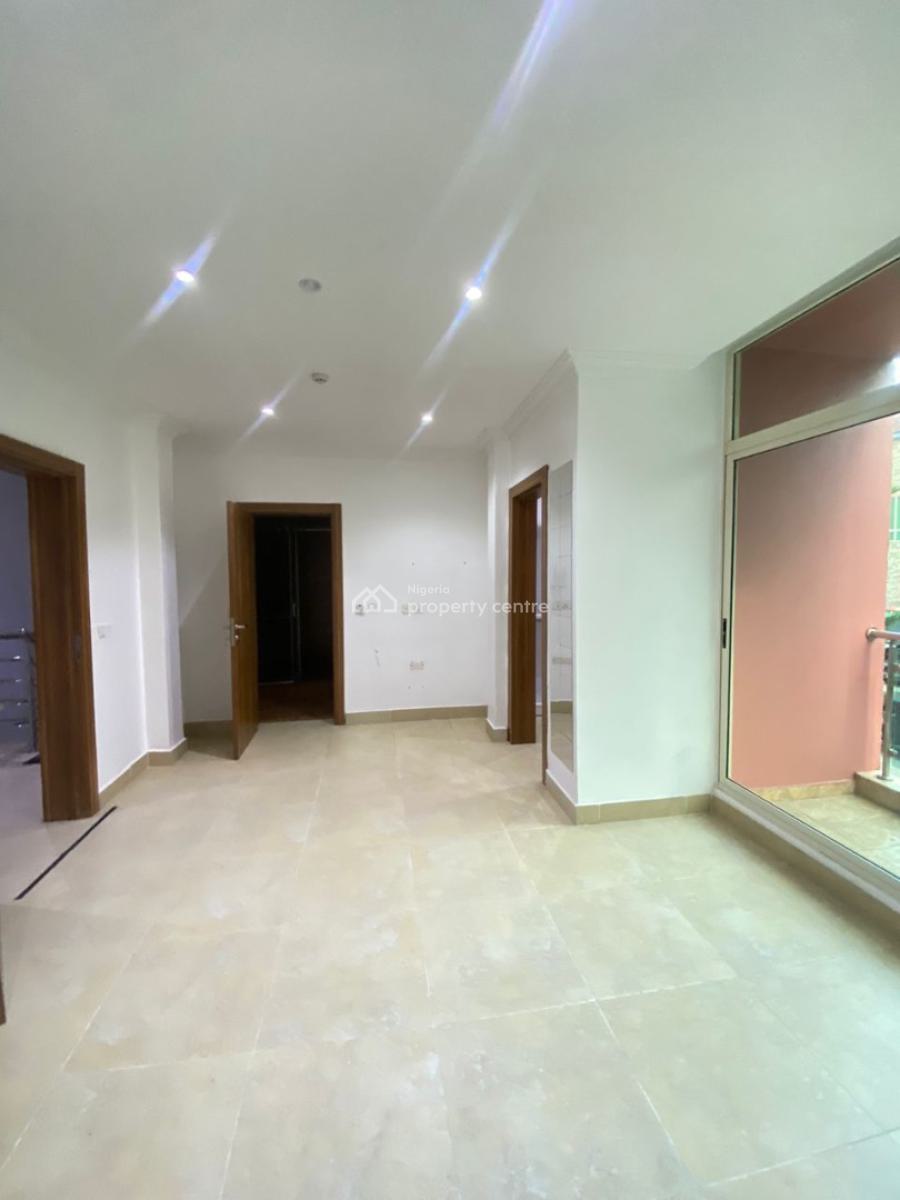Spacious 3 Bedroom Maisonette in a Serene Environment, Ikoyi, Lagos, House for Rent