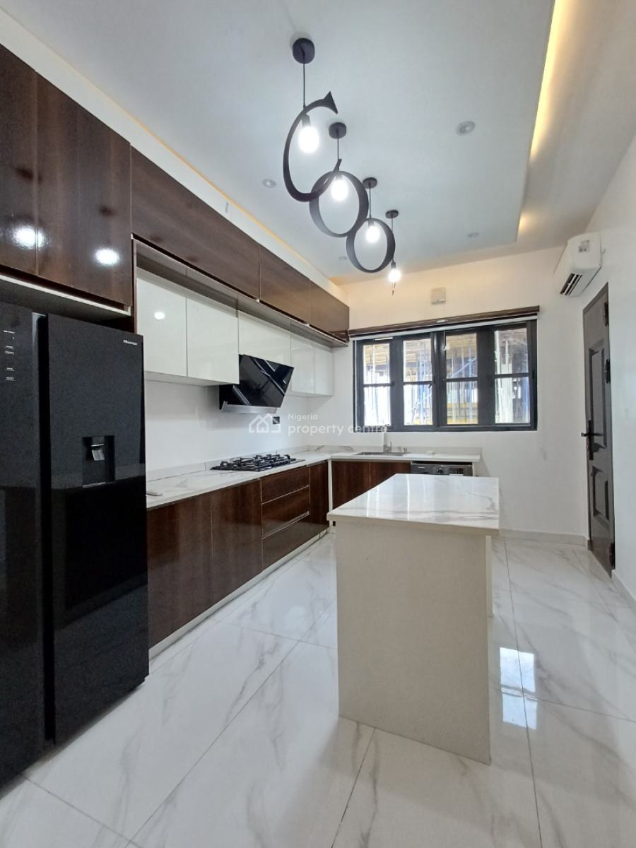 Luxurious Fully Furnished 2bedroom Apartment, Lekki Phase 1, Lekki, Lagos, Flat / Apartment for Sale