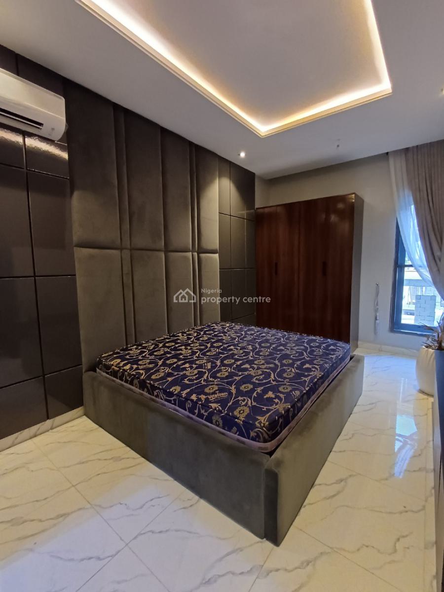 Luxurious Fully Furnished 2bedroom Apartment, Lekki Phase 1, Lekki, Lagos, Flat / Apartment for Sale