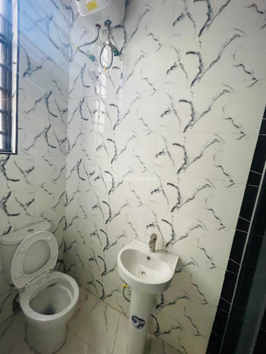4 Bedroom Semi-detached Duplex with Bq, Ikota, Lekki, Lagos, Semi-detached Duplex for Rent