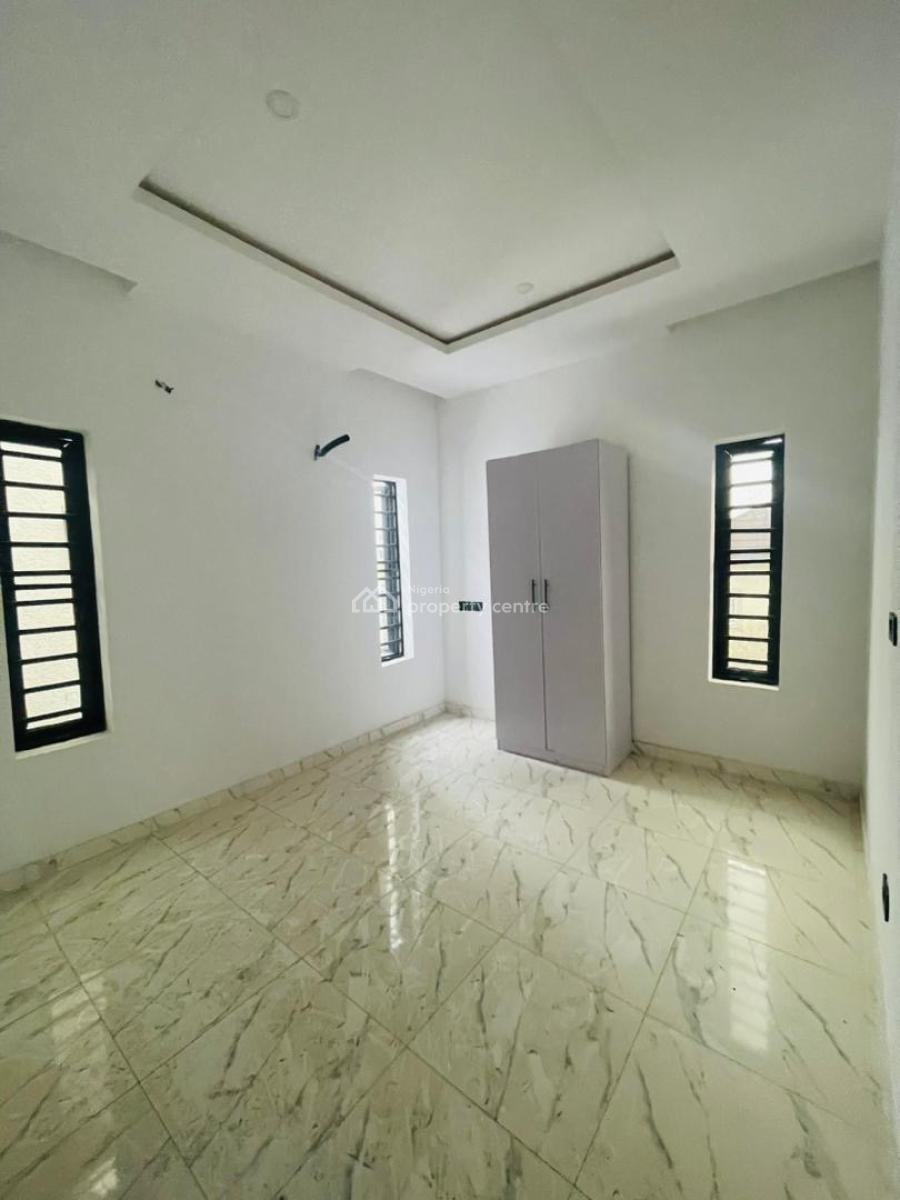4 Bedroom Semi-detached Duplex with Bq, Ikota, Lekki, Lagos, Semi-detached Duplex for Rent