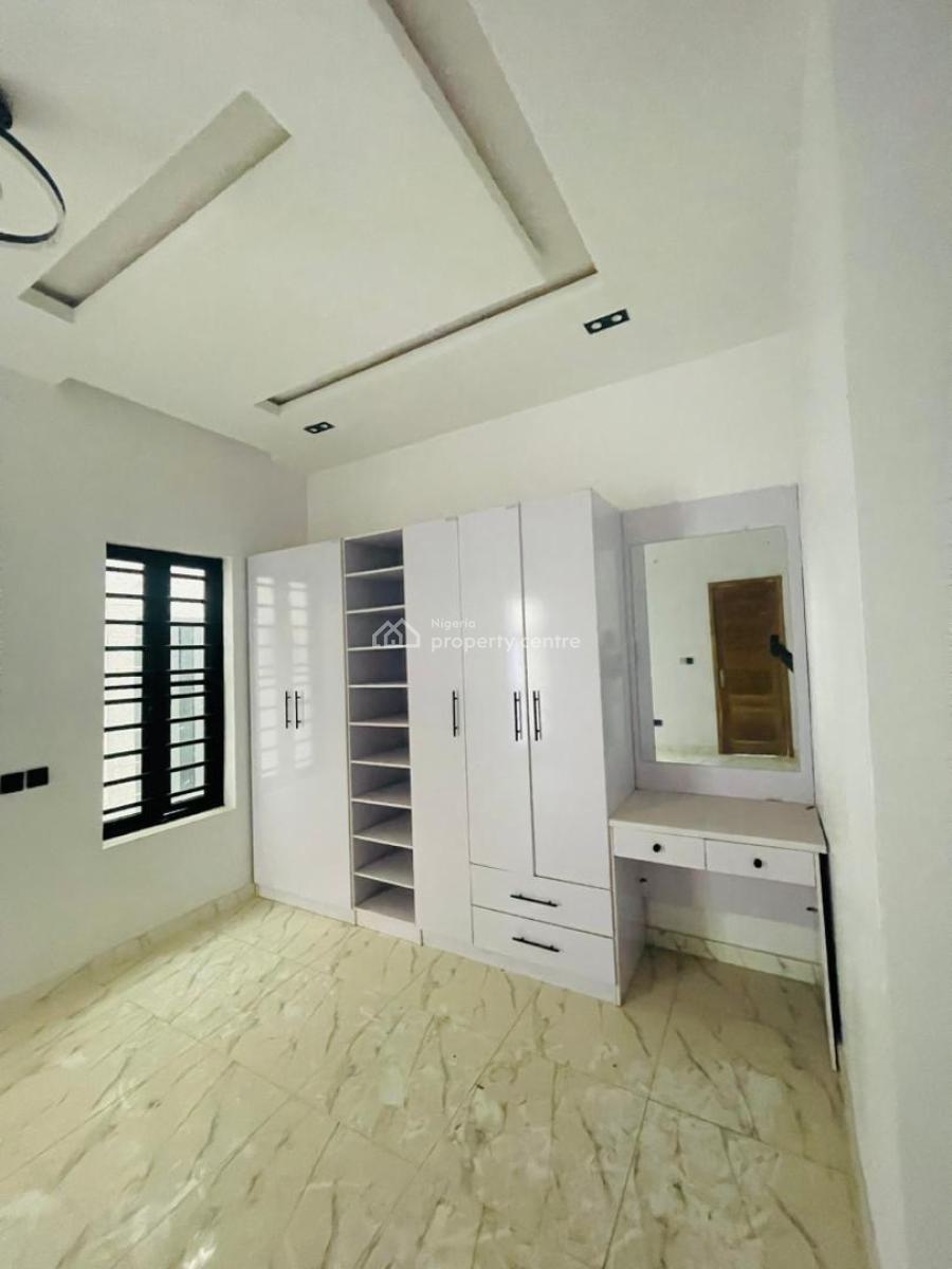 4 Bedroom Semi-detached Duplex with Bq, Ikota, Lekki, Lagos, Semi-detached Duplex for Rent