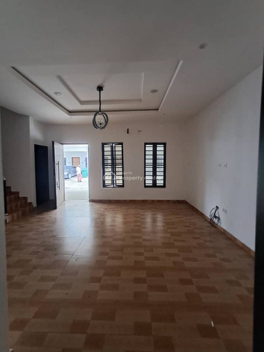 Fully Serviced 4-bedroom Terrace, Orchid Road, Lekki, Lagos, Terraced Duplex for Rent